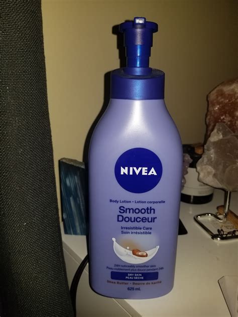 nivea smooth replenishing body lotion  dry skin  shea butter reviews  body lotions