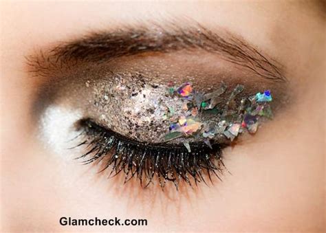glitter eye shadows tips  precautions