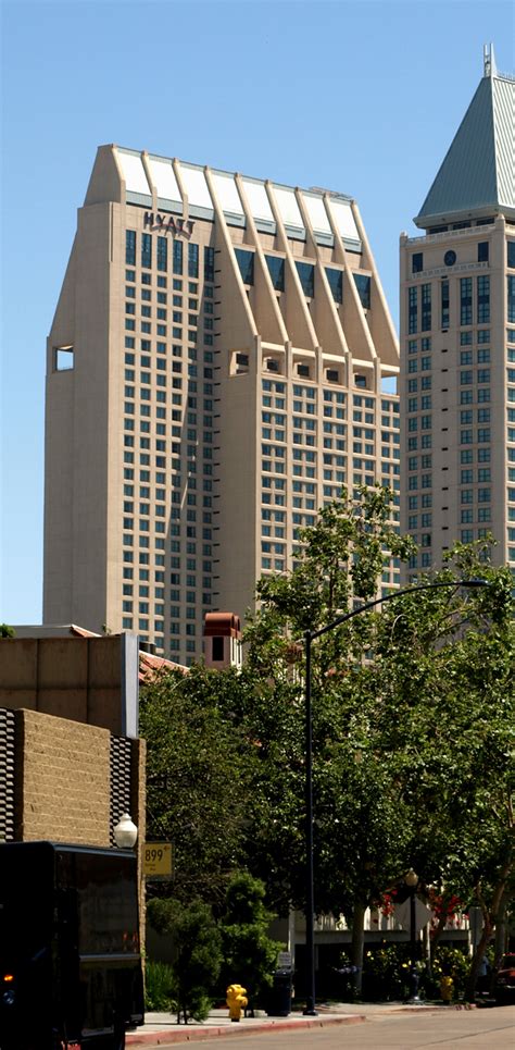 manchester grand hyatt hotel  skyscraper center
