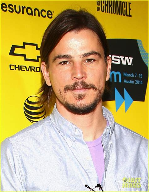 josh hartnett masters the sexy geek look at sxsw photo