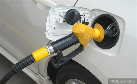 week  fuel price petrol  diesel  paul tan image