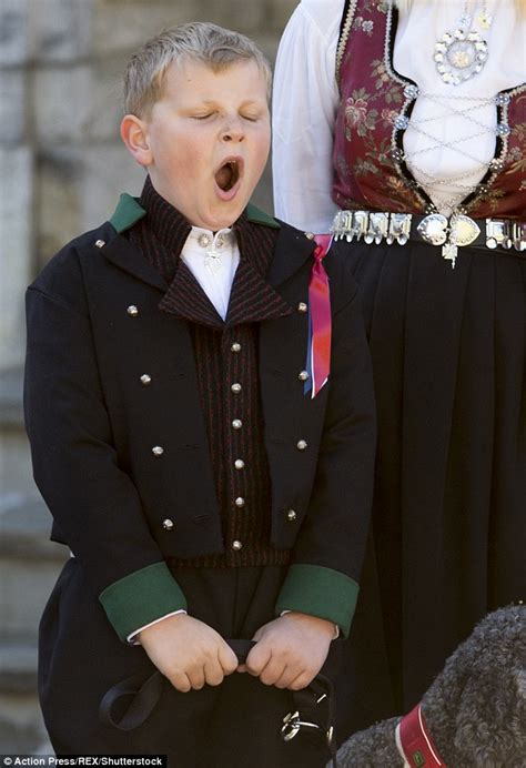 prince of norway picks nose and yawns during constitution