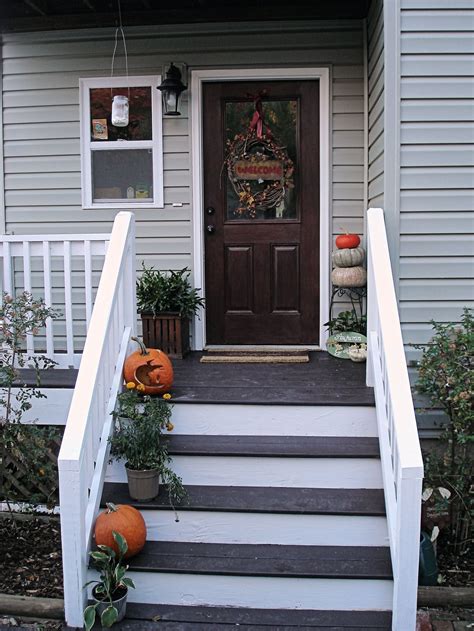 love  door stained   black light porch stairs front porch