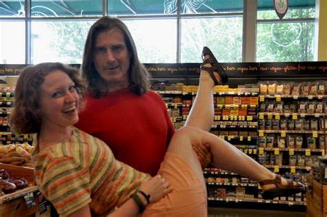 12 Pics Of Fabio Posing With Strangers Like They Re On A