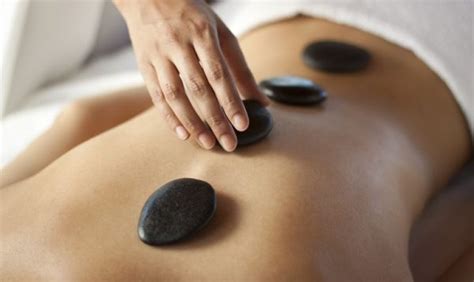 hot stone massage course amara school of holistic therapies