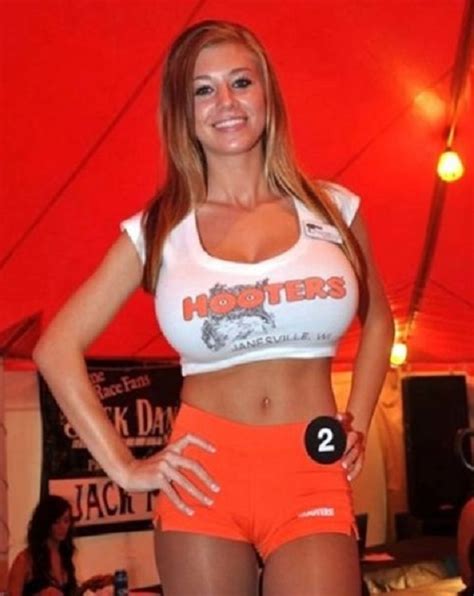 Everything Hooters Pics Vids And More Page 20 The Drunken