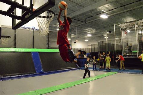 epic air trampoline basketball