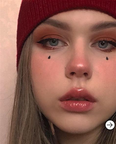 20 Inspiration Of Soft Girl Makeup You Can Do In 2020 In 2020 Edgy