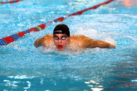 Daniel Ramirez Doubles With An Naia Record In 100 Fly