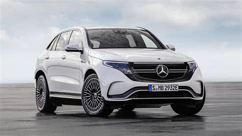 mercedes eqc  oezellikleri ve fiyati  model arac fiyatlari ve oezellikleri