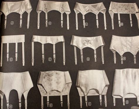 1940s lingerie and undergarments bra girdle slips underwear history