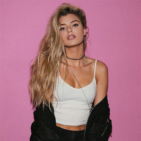 Is Alissa Violet Dating A Fellow Viner Or Is She Just Too Bored To Have
