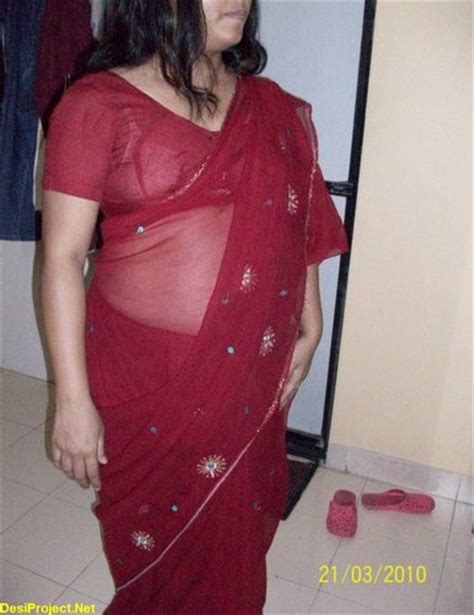 indian hot aunty removeing red saree and blouse to showing boobs pussy and ass nude [part 1