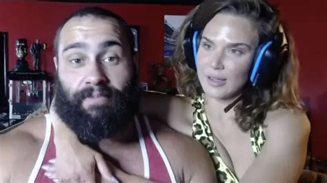 former wwe star rusev banned from twitch because of lana