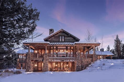 dit prachtige berghuis  montana kost je  miljoen euro een prachtig huis