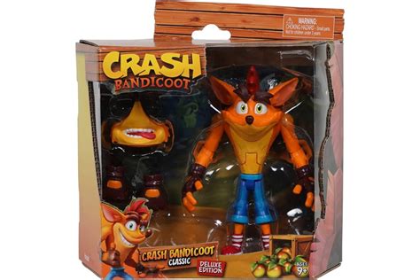 bandai crash bandicoot  articulated collector figure deluxe edition