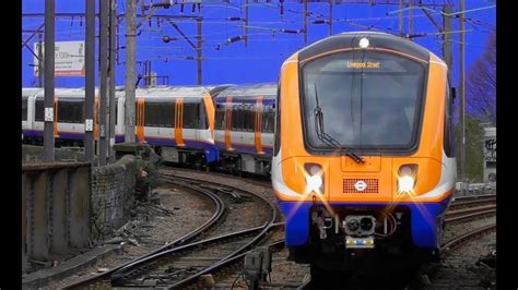 London Overground Class 710 1s 710121 710108 Arrive At Hackney