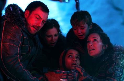 Adventure Will Robinson A Lost In Space First Look