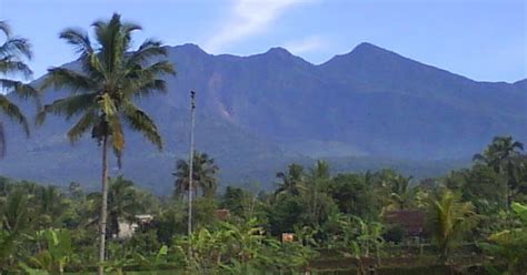 sejarah gunung galunggung  tasikmalaya