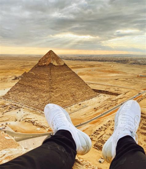 instagram influencer vitaly arrested over photo atop egyptian pyramid