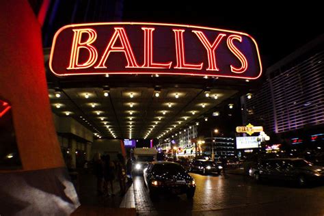 ballys hotel  casino    action   las vegas strip
