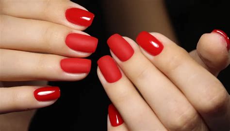 matte  glossy nails  side  side comparsion lovely nails  spa