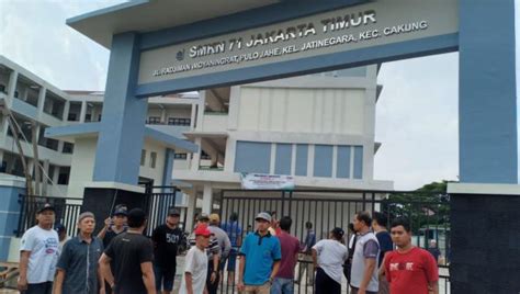 Warga Pulo Jahe Demo Pembangunan Smkn 71 Jaktim Menuntut Perbaikan