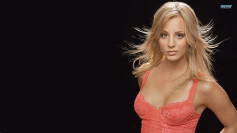kaley cuoco wallpapers pictures images