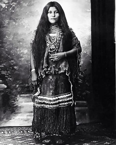 Beautiful Portraits Of Native American Teen Girls 1800s