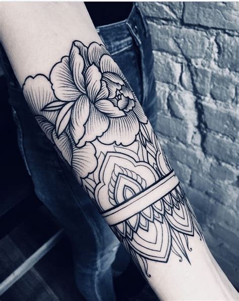 Pinterest •linell• Tattoo Rose Tattoos Peonies Tattoo Tattoos