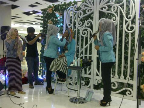 2 Hari Adakan Roadshow Di Jakarta Ratusan Hijabers Ikut Hijab Hunt 2014