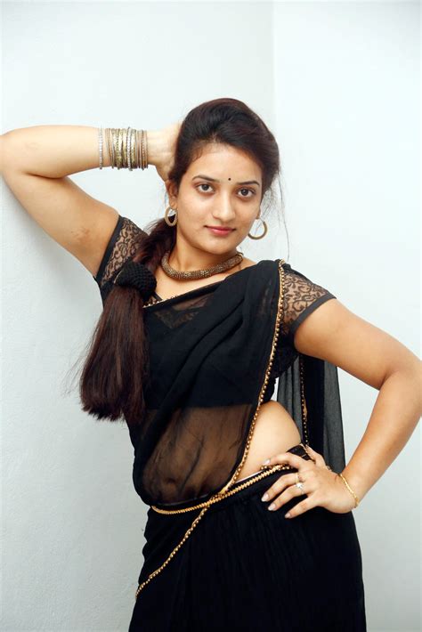 tamil latest actress janani reddy awesome black saree images gallery  beautiful indian