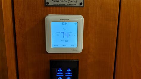 rv camper thermostats   complete buyers guide rvwhisperer