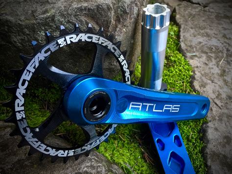 race face atlas cinch crank review singletracks mountain bike news