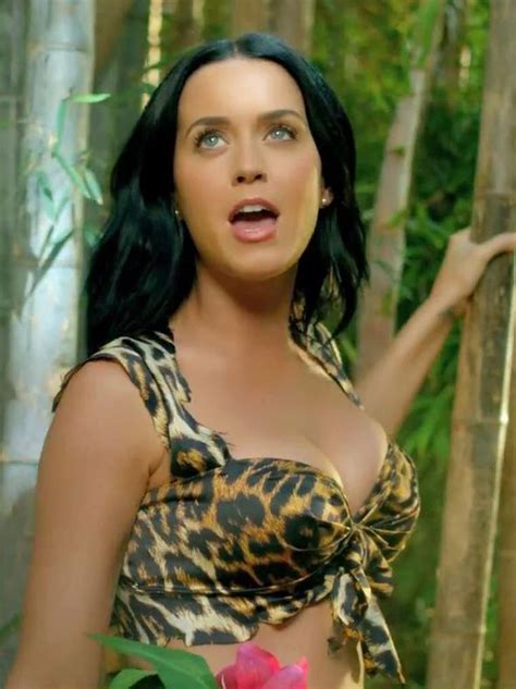 Jungle Queen Katy Perry Looks Hot In Leopard Print In Music Video For