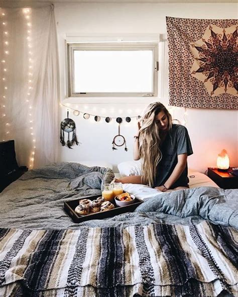 pretty dorm room ideas  popular girls homemydesign