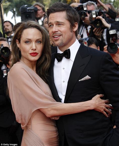 angelina jolie now planning to have her ovaries removed… as she still