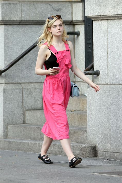 Elle Fanning Heading To Her Home In New York 09 04 2017