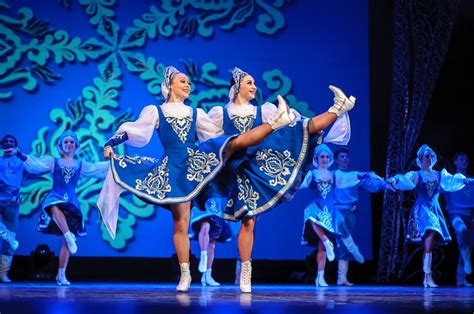 Baile Ruso En Moscú Visita Danza Típica De Rusia Dónde Ver