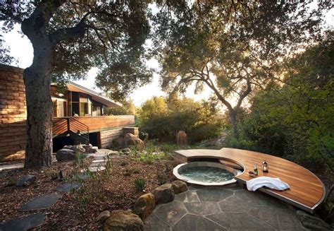 40 Outstanding Hot Tub Ideas To Create A Backyard Oasis Rolling Cover