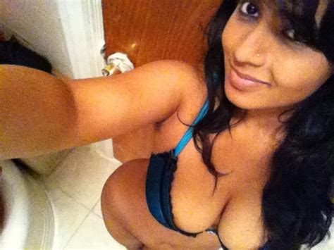 real spicy bihari girl bra removing in college hostel college sex pics