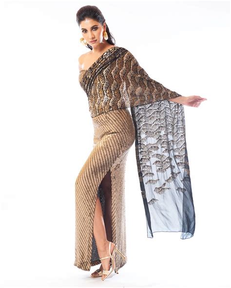 Rukmini Maitras Goegeous Dresses Bengali Actress K4 Fashion
