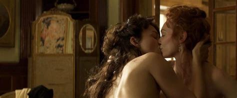 eleanor tomlinson and keira knightley lesbian sex in