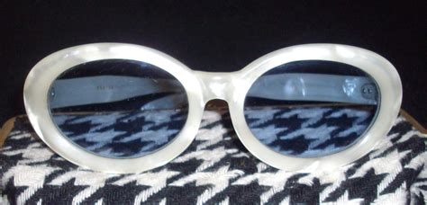 vintage sunglasses collectors weekly