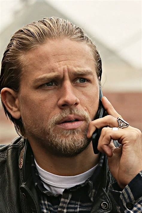 charlie hunnam  jax charlie hunnam jax sons  anarchy sons  anarchy tara