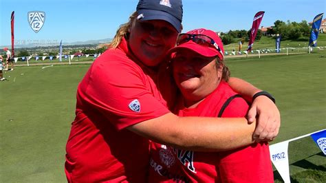 Arizona S Haley Moore Gets Surprised By Mom Sets Pac 12