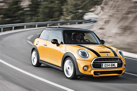 reliable car mini cooper   wallpapers  images wallpapers pictures