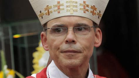 pope francis temporarily expels german bishop  bling franz peter tebartz van elst cbs news