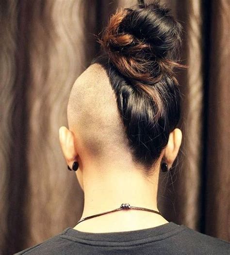 30 Modern Shaved Hairstyles And Edgy Undercuts For Women Part 14