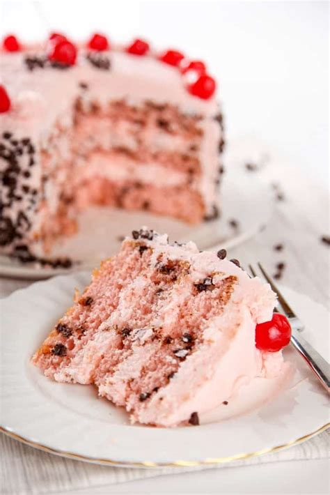 16 amazing cakes to celebrate tornadough alli